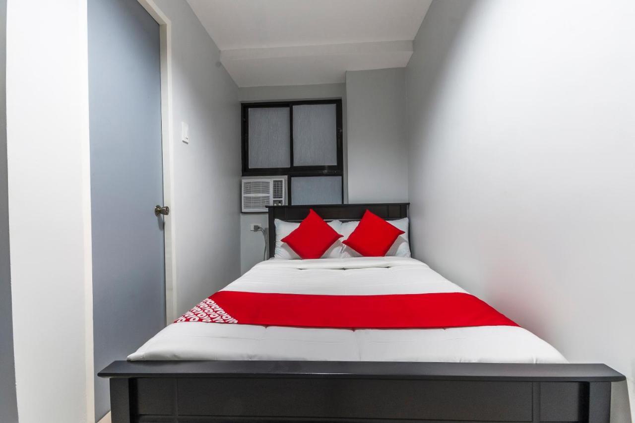 סבו Vaccinated Staff - Oyo 476 Hedda Hotel מראה חיצוני תמונה